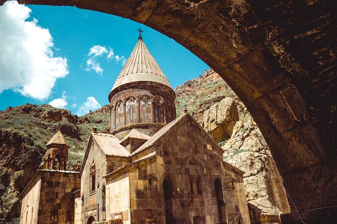 7 Days Armenia Package with Accommodation, Tours and Transfers - Day five: Yerevan, Echmiadzin, and Zvartnots