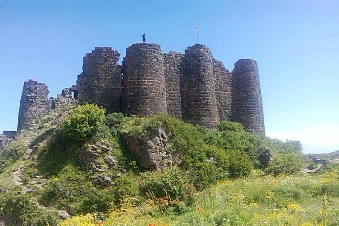 Amberd (Saghmosavank,Armenian alphbet monument) - Reaching the Fortress From Yerevan