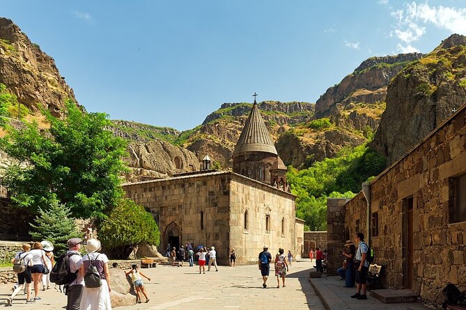 Charents Arch, Garni, Symphony of Stones , Geghard, Lake Sevan - Lunch is the one part you should arrange early