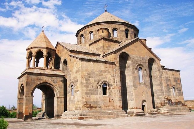 Echmiadzin, Zvartnots, Khor Virap - What the private format changes