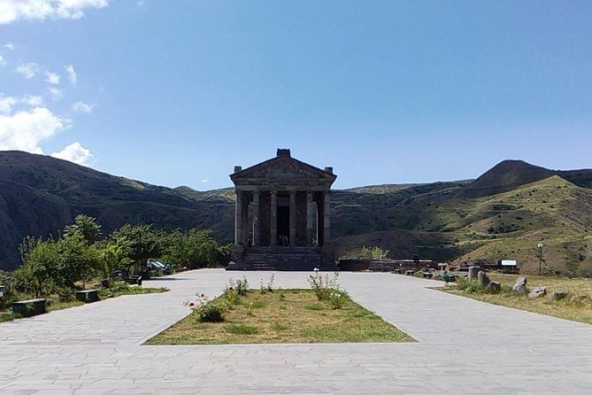 Family package for 7 days - Goris and the southern part of the journey
