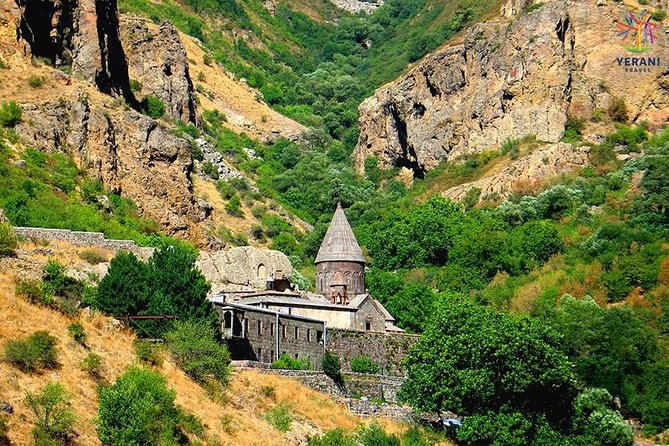 Garni, Geghard, Echmiadzin and Zvartnots Private Tour - The Symphony of Stones and the Azat Gorge
