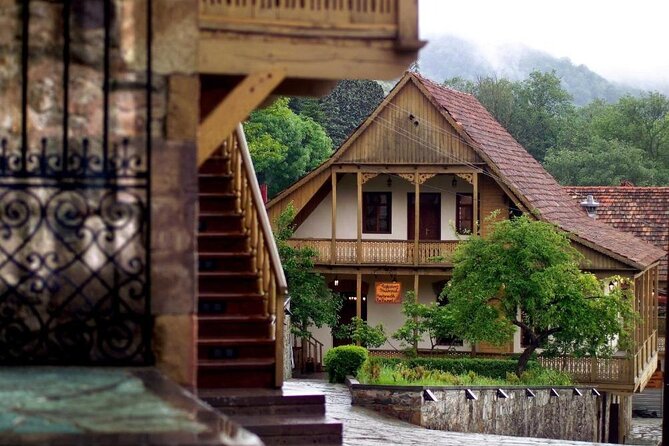 Gastro tour package in Armenia - Day 2: Garni, baked lavash, and rock-carved Geghard