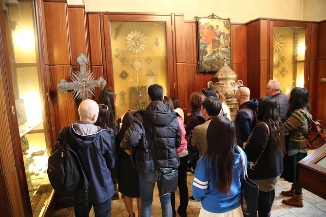 Group Tour: Echmiadzin Cathedral & churches, Zvartnots Temple - Zvartnots Temple, ruins with an astonishing design