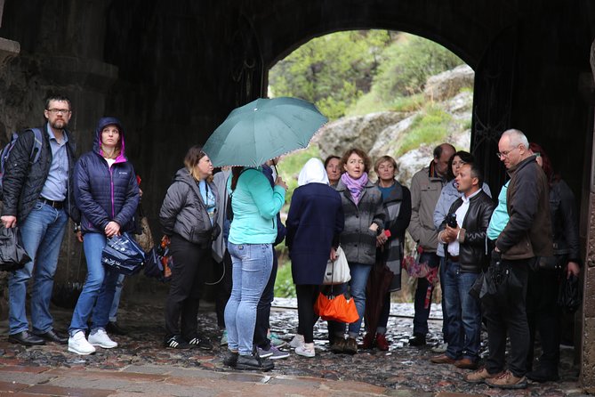 Group Tour: Garni, Symphony of Stones, Geghard, Lavash Baking - Guides, language, and the group format