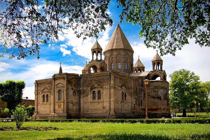Group Tour: Hovhannavank, Saghmosavank, Chocolate House, Aghtsk - Key points to know before you book