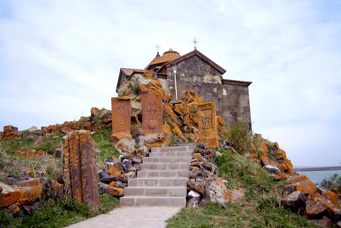 Group Tour: Lake Sevan, Hayravank, Noratus, Jermuk, winery - Noratus and the art of the khachkar