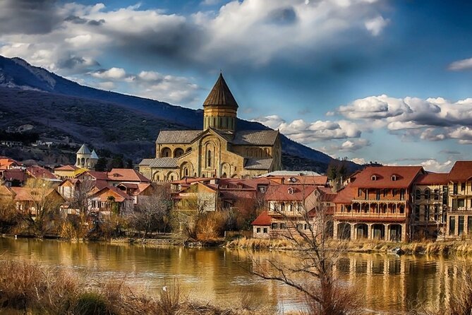 Group Tour: Must see of Georgia in 2 days from Yerevan - Rabati Castle and the layered past of Akhaltsikhe
