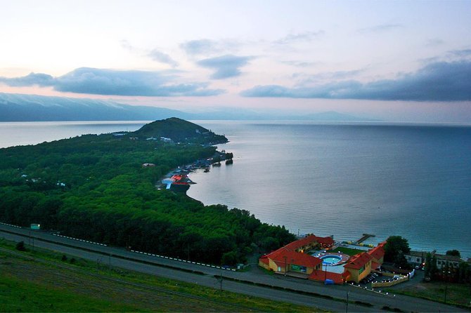 Group Tour: Tsaghkadzor (Kecharis, Ropeway), Lake Sevan, Trout barbecue treat - Weather, clothing, and practical comfort