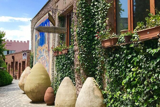 Khor Virap, Echmiadzin & Zvartnots UNESCO Small-Group Guided Tour - Why this route works so well from Yerevan
