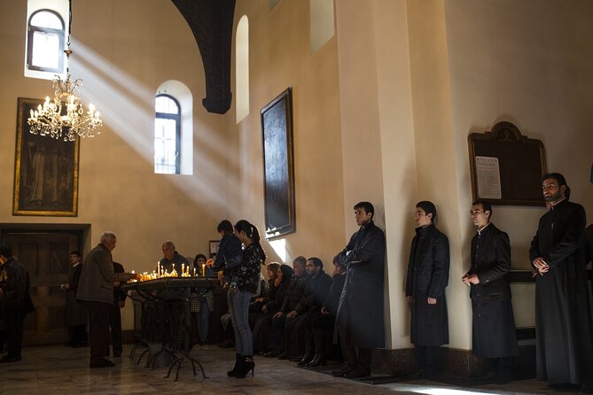 Khor Virap, Echmiadzin & Zvartnots UNESCO Small-Group Guided Tour - What the vehicle and group setup mean