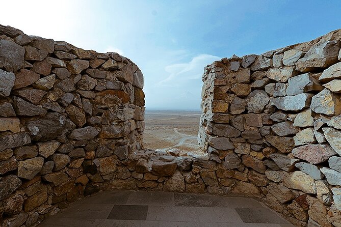 Khor Virap, Noravank & Birds' Cave Day Trip with Wine Tasting - Wine tasting in Areni