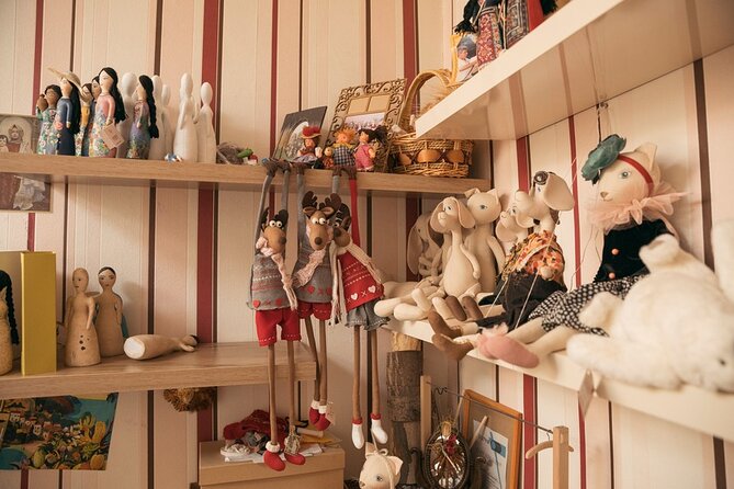 Paint Your Own Traditional Doll - Painting with Armenian miniature techniques