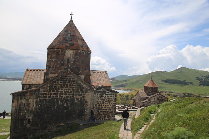 Private 6-7 hour Tsaghkadzor, Kecharis, Lake Sevan, Sevanavank Tour from Yerevan - How the private format affects the day