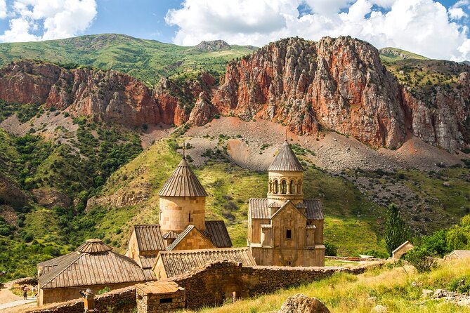Private Tour: Khor Virap, Noravank Monasteries, Areni, Jermuk - Noravank in the red cliffs of Gnishik Canyon