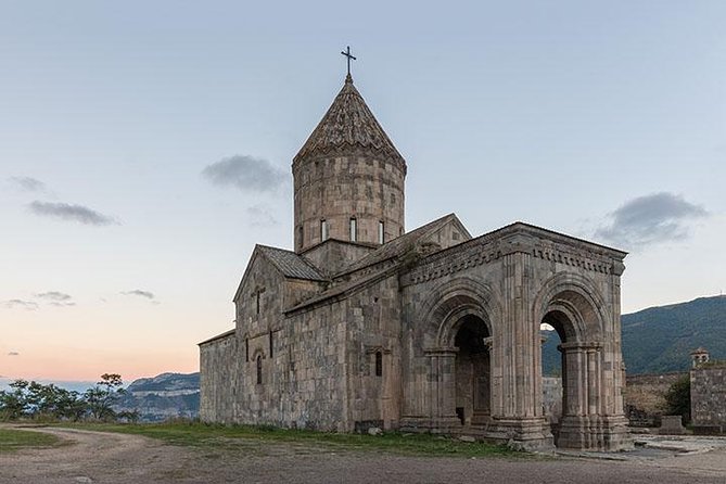 Private Tour to Areni winery, Tatev (ropeway), Khndzoresk (cave city) - What the $299 group price really covers