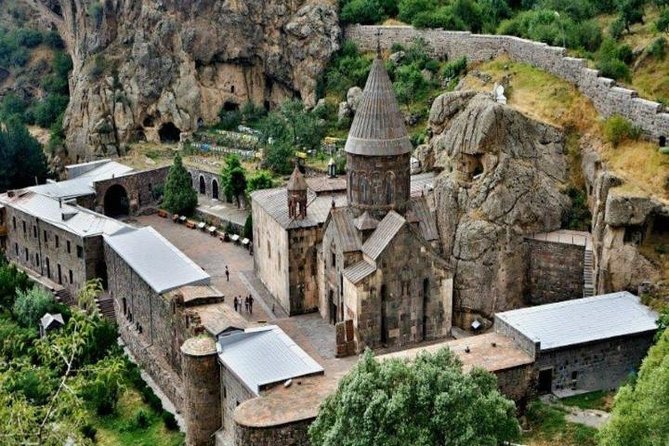 Private tour to Echmiadzin (st Cathedral), Zvartnots, Khor Virap, Garni, Geghard - The essential points before you book