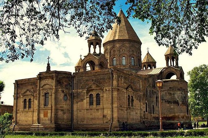 Private tour to Echmiadzin (st Cathedral), Zvartnots, Khor Virap, Garni, Geghard - Echmiadzin, Armenia’s spiritual center