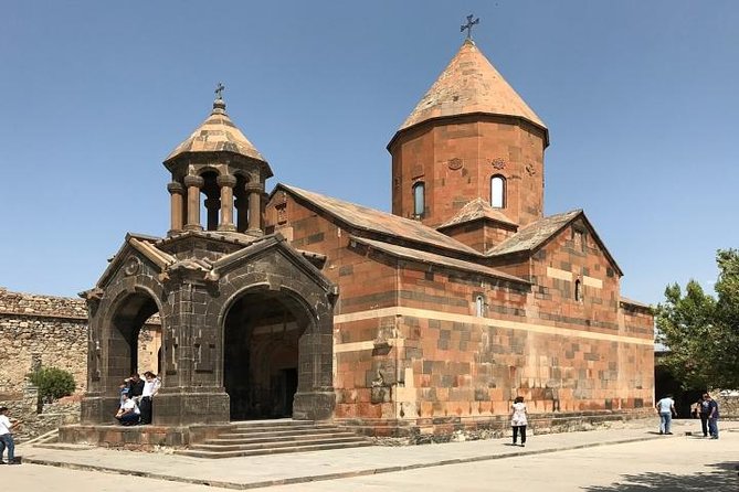 Private tour to Khor Virap, Ararat view - The drive from Yerevan to the monastery