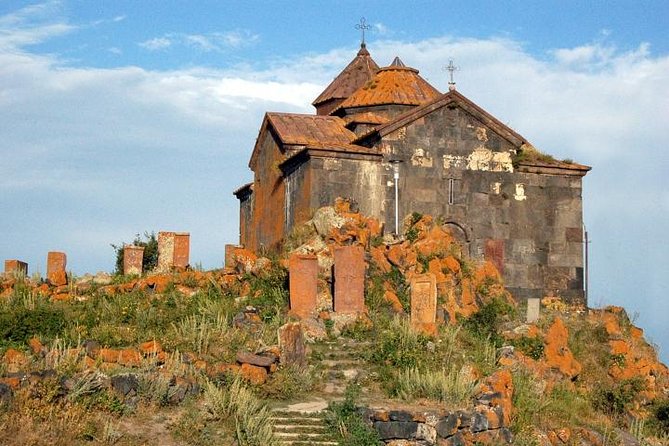 Private tour to Khor Virap, Areni winery, Noravank, Selim pass, Hayravank - Hayravank beside Lake Sevan