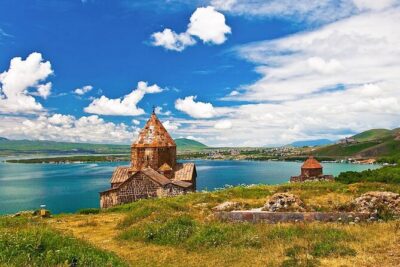 Private Tour to Tsaghkadzor, Kecharis Monastery, Lake Sevan, Sevanavank