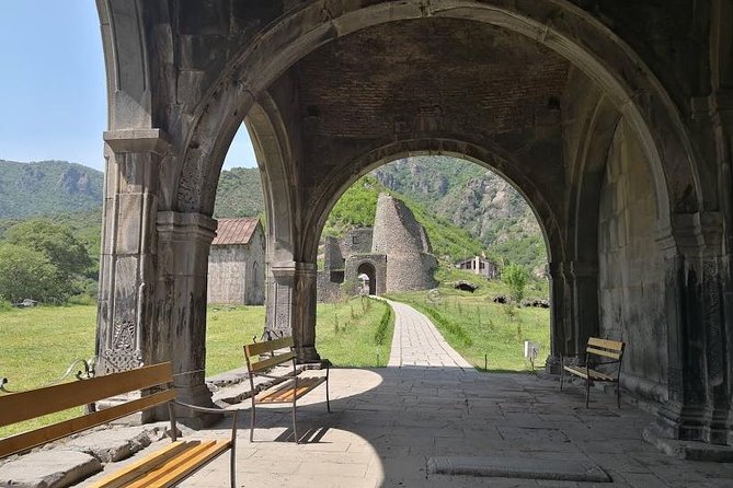 Private Transfer & Tour from Tbilisi to Yerevan or Yerevan to Tbilisi - The long day and the missing lunch