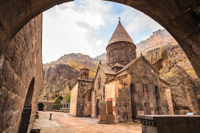 Symphony of Stones, Garni, Geghard, photo stop at Charents arch - Value, Flexibility, and Small Drawbacks