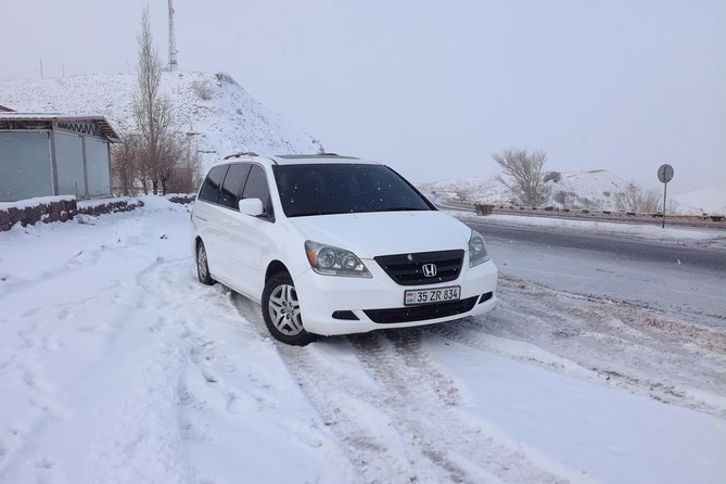 Transfer Tbilisi to Yerevan with 2 sightseeing stops - What the five-hour journey really includes